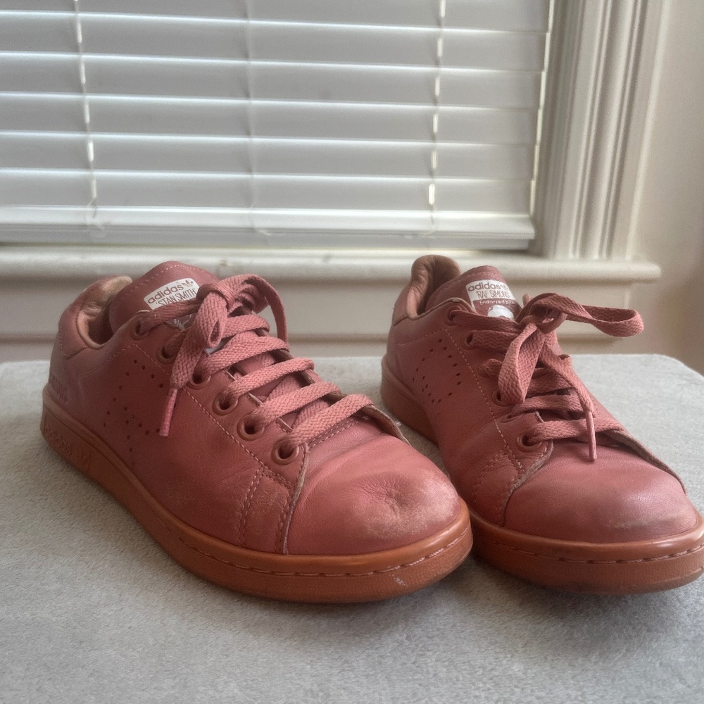 Raf Simons x Adidas Stan Smith Ash Pink